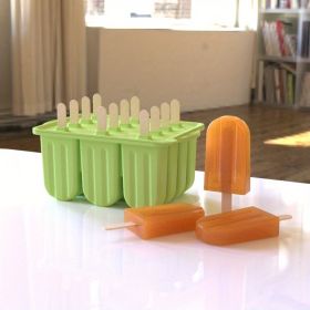 1pc New Summer Ice Cream Tools With Wooden Sticks Silicone Popsicle Molds Custom Mini Silicone Ice Cream Popsicle Mold (Color: Green)